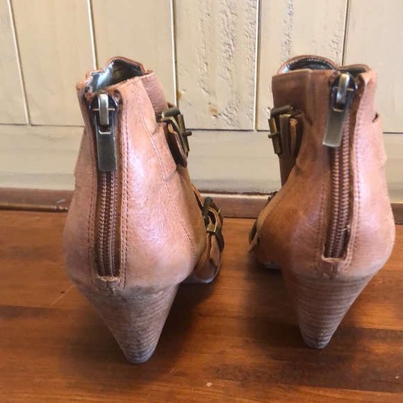 Booties - Picture 5 of 6